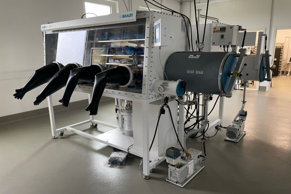 Theion theion Sulfur Crystal Batteries Now in New Innovation Hub
