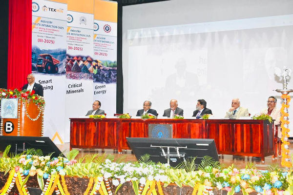 III-2025 Conclave Concludes IIT(ISM) Dhanbad, TEXMiN the volt post