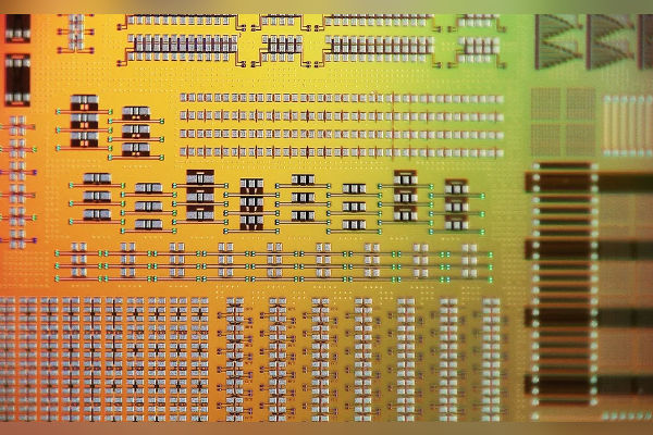 IMEC Silicon Photonics with 400Gb/s Optical Modulator