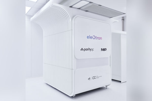 eleQtron opts M4i.66xx-series of 16 bit AWGs, PCIe cards 1