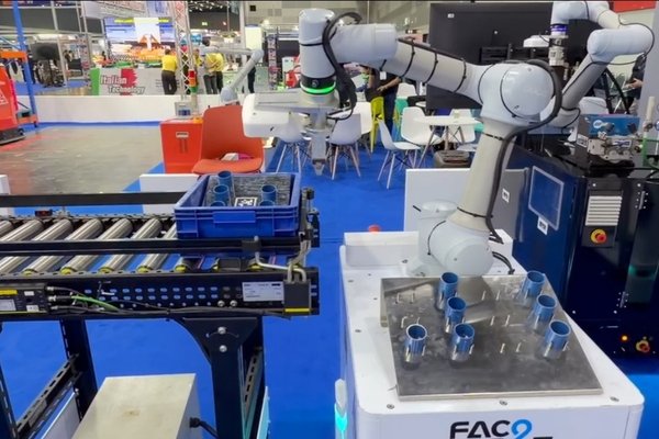 DUCO Robots Showcases Smart AMHS at SEMICON SEA The Volt Post2